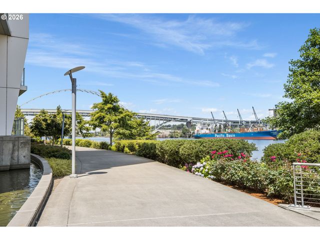 1310 Nw NAITO Pkwy 805, Portland, OR 97209