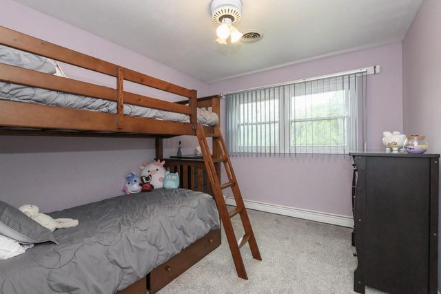 S56W29680 Roanoke DRIVE, Waukesha, WI 53189