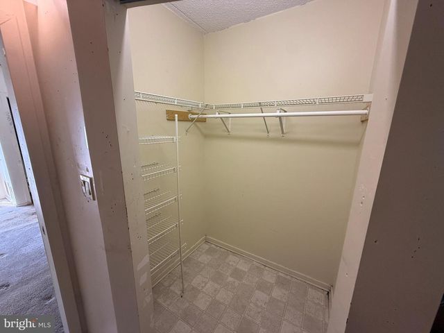 660 GENEVA DR #14, Mechanicsburg, PA 17055