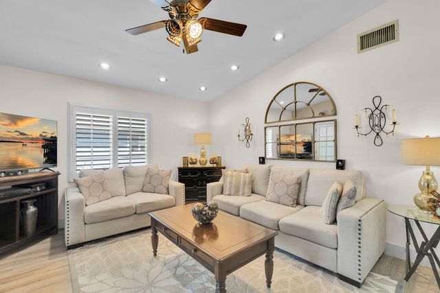 206 Dove Lake Drive, Key Largo, FL 33070