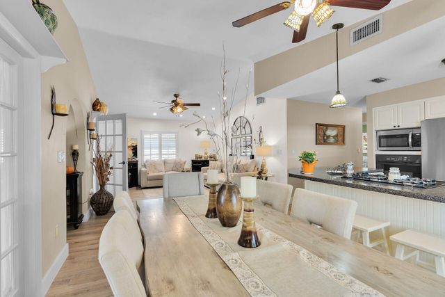 206 Dove Lake Drive, Key Largo, FL 33070