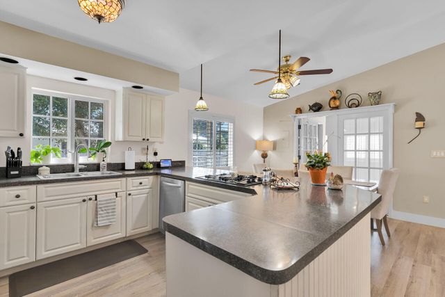 206 Dove Lake Drive, Key Largo, FL 33070