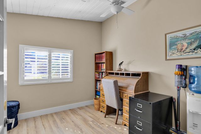 206 Dove Lake Drive, Key Largo, FL 33070