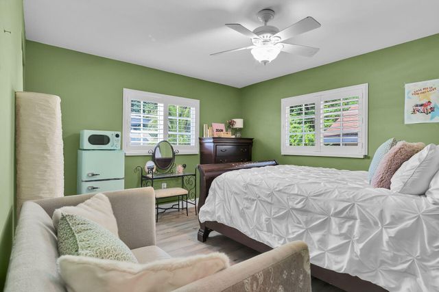 206 Dove Lake Drive, Key Largo, FL 33070