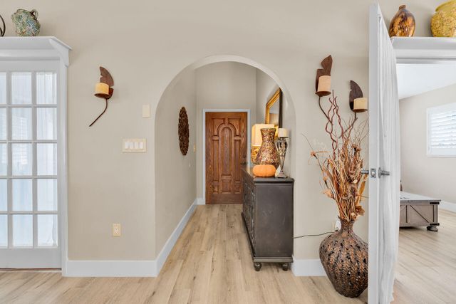 206 Dove Lake Drive, Key Largo, FL 33070