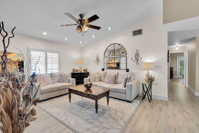 206 Dove Lake Drive, Key Largo, FL 33070