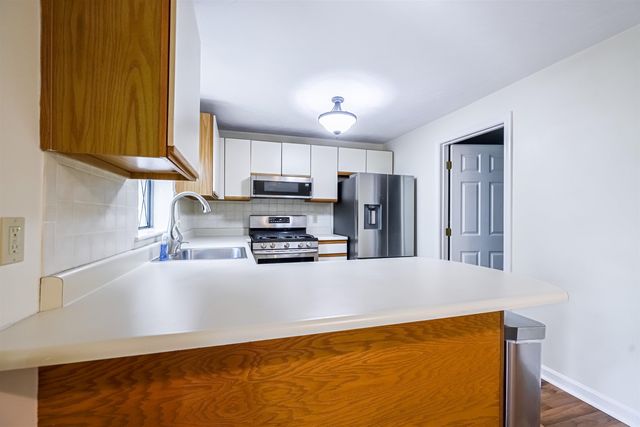 22 Vanden Road, Merrimack, NH 03054