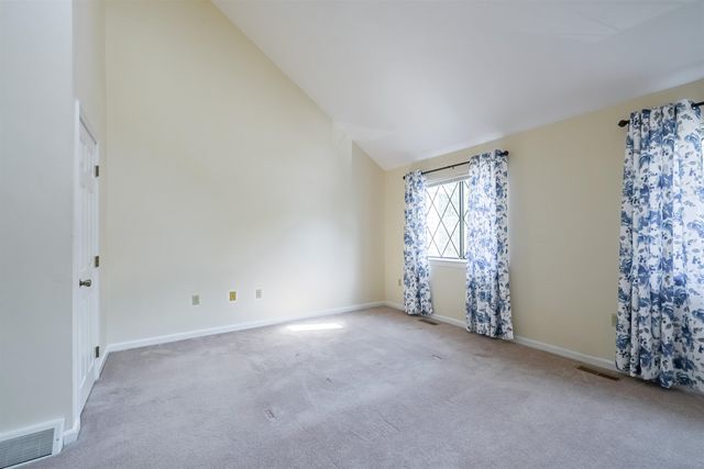 22 Vanden Road, Merrimack, NH 03054