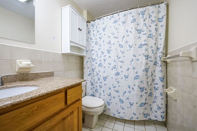 22 Vanden Road, Merrimack, NH 03054