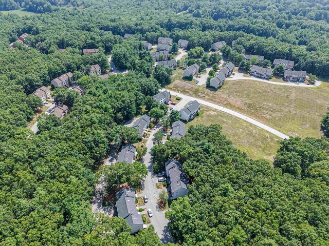 22 Vanden Road, Merrimack, NH 03054