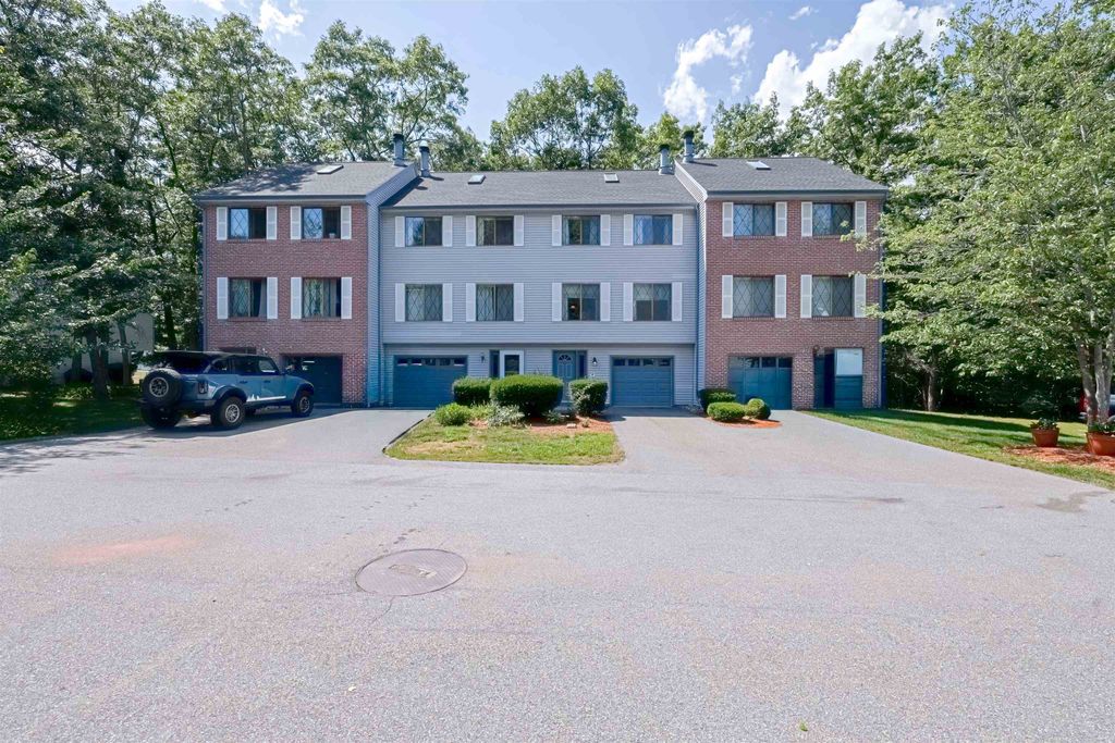 22 Vanden Road, Merrimack, NH 03054