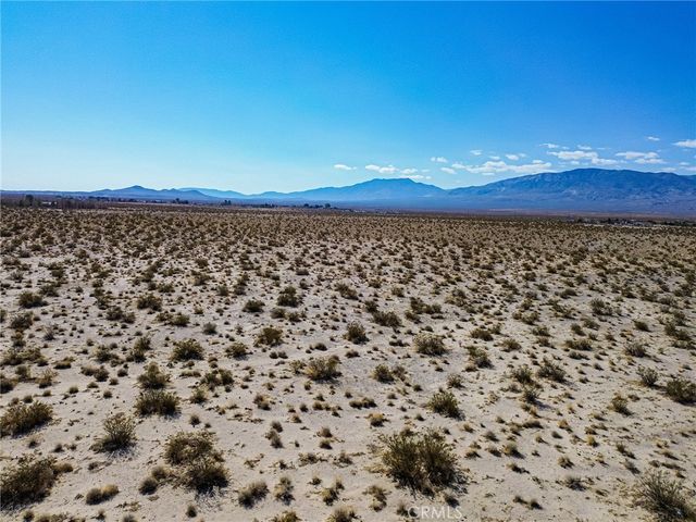 38000 Old Woman Springs Road, Lucerne Valley, CA 92356