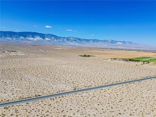 38000 Old Woman Springs Road, Lucerne Valley, CA 92356