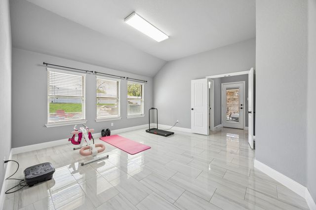 6517 Deer Horn Drive, Fort Worth, TX 76179