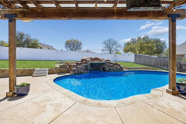 6517 Deer Horn Drive, Fort Worth, TX 76179