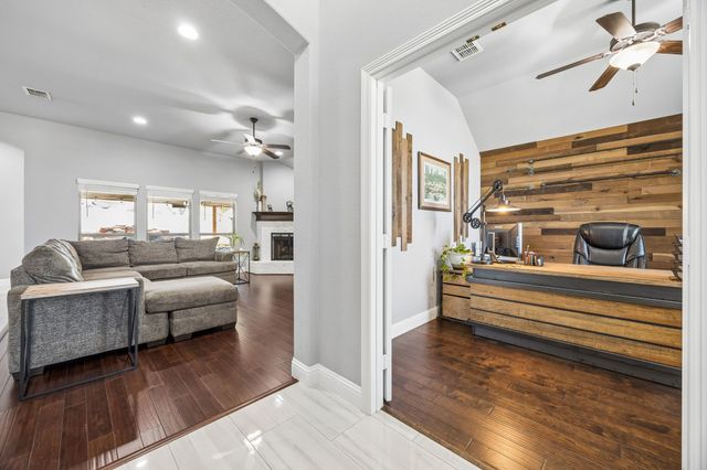 6517 Deer Horn Drive, Fort Worth, TX 76179