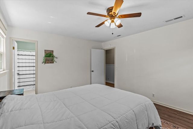 706 Wildwood Ave, Dothan, AL 36303