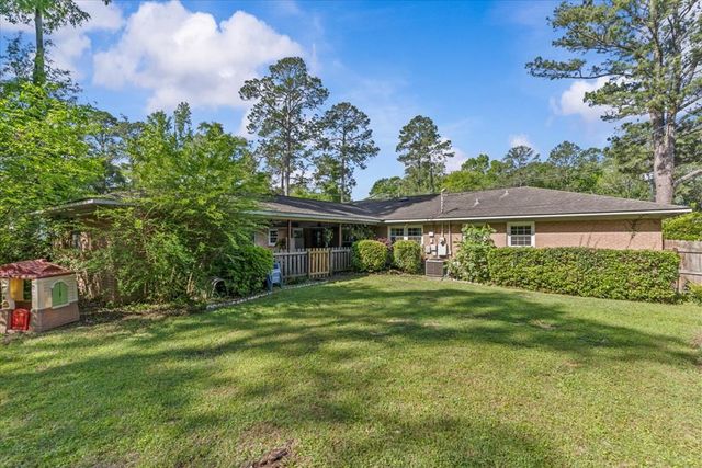 706 Wildwood Ave, Dothan, AL 36303