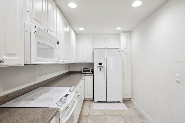 11827 JAMES BAY DRIVE, Orlando, FL 32827