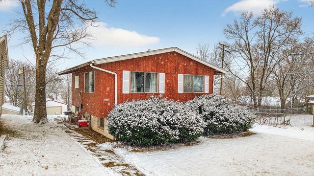 5818 N 72nd STREET, Milwaukee, WI 53218