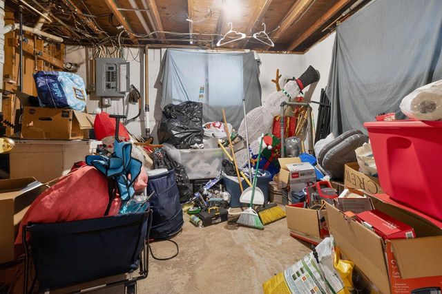 5818 N 72nd STREET, Milwaukee, WI 53218