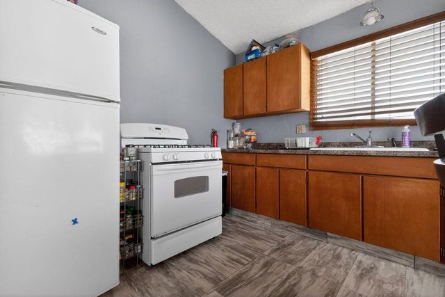 5818 N 72nd STREET, Milwaukee, WI 53218