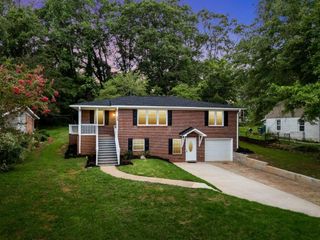 216 Woodview Avenue, Spartanburg, SC 29306