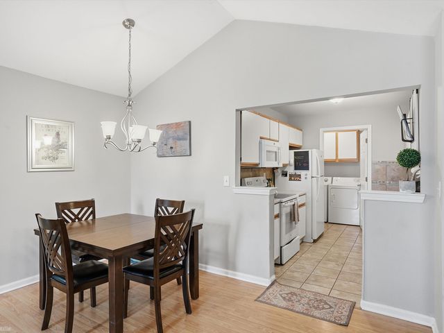 56711 Scotland Boulevard, Shelby Twp, MI 48316