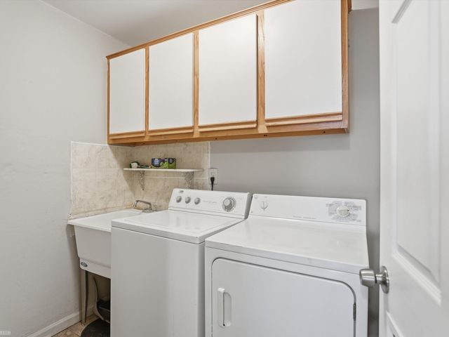 56711 Scotland Boulevard, Shelby Twp, MI 48316