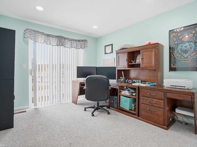 56711 Scotland Boulevard, Shelby Twp, MI 48316