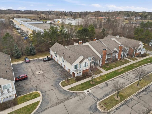 56711 Scotland Boulevard, Shelby Twp, MI 48316