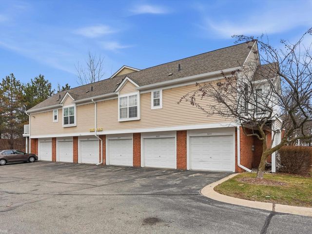 56711 Scotland Boulevard, Shelby Twp, MI 48316