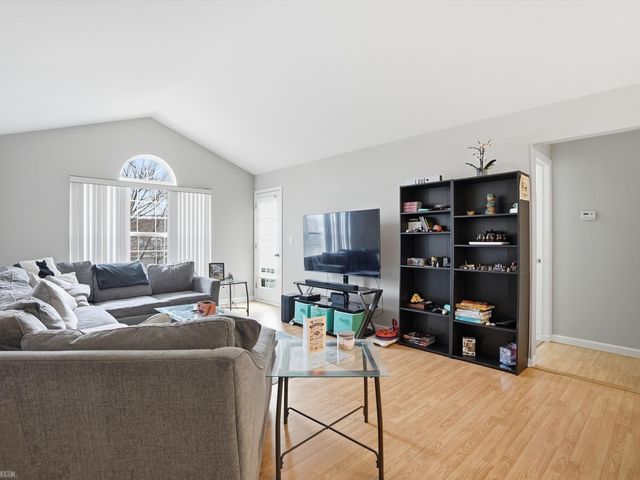 56711 Scotland Boulevard, Shelby Twp, MI 48316