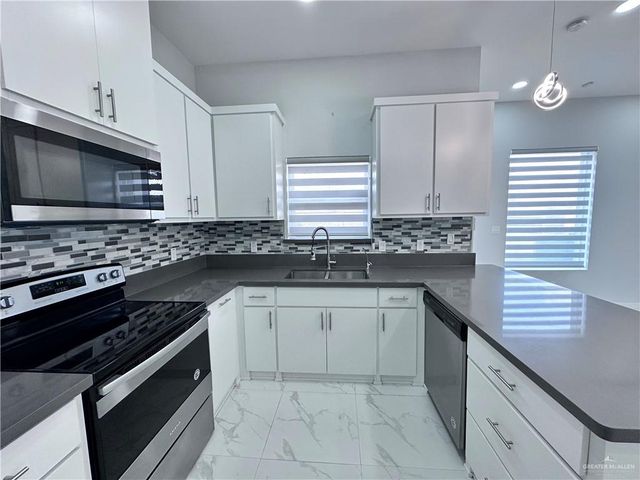 1905 Sunset Drive, Mission, TX 78572