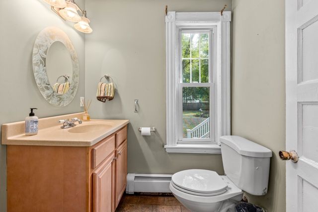 80 Oakdale Avenue, Dedham, MA 02026