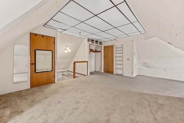 80 Oakdale Avenue, Dedham, MA 02026