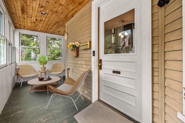 80 Oakdale Avenue, Dedham, MA 02026