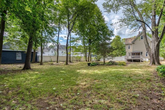80 Oakdale Avenue, Dedham, MA 02026