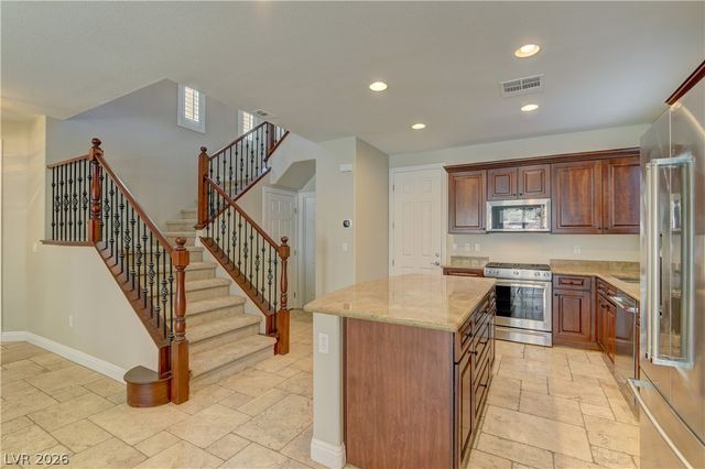 11330 Corsica Mist Avenue, Las Vegas, NV 89135