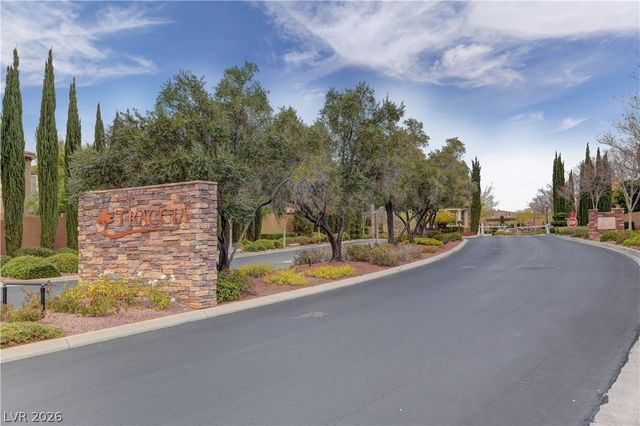 11330 Corsica Mist Avenue, Las Vegas, NV 89135