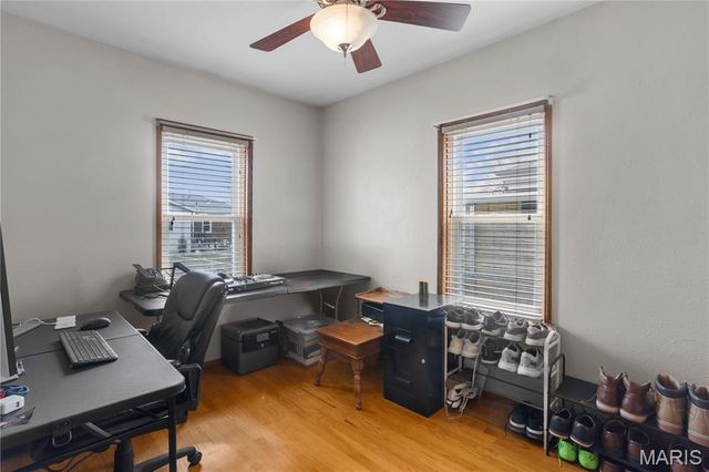 7124 Marwinette Avenue, St Louis, MO 63116