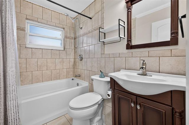 11048 116TH STREET, Seminole, FL 33778