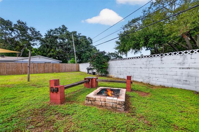 11048 116TH STREET, Seminole, FL 33778