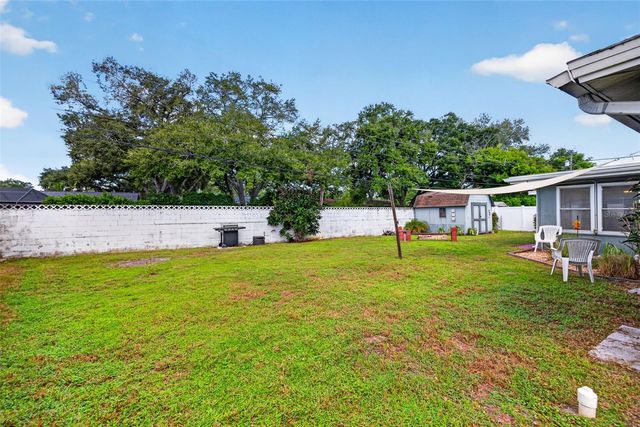 11048 116TH STREET, Seminole, FL 33778