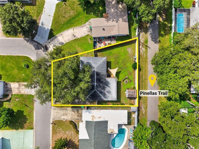 11048 116TH STREET, Seminole, FL 33778