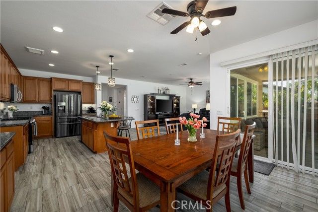 27937 Pleasant Bay Circle, Menifee, CA 92585