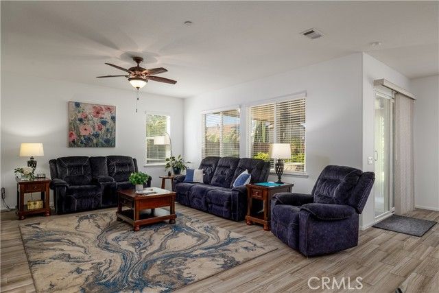 27937 Pleasant Bay Circle, Menifee, CA 92585