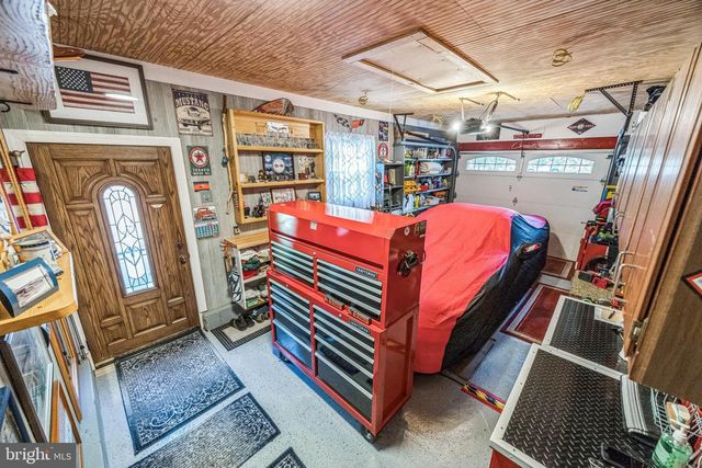 201 WALNUT AVE, Berlin, NJ 08009