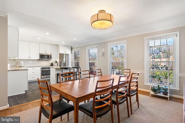 2729 UNICORN LN NW, Washington, DC 20015