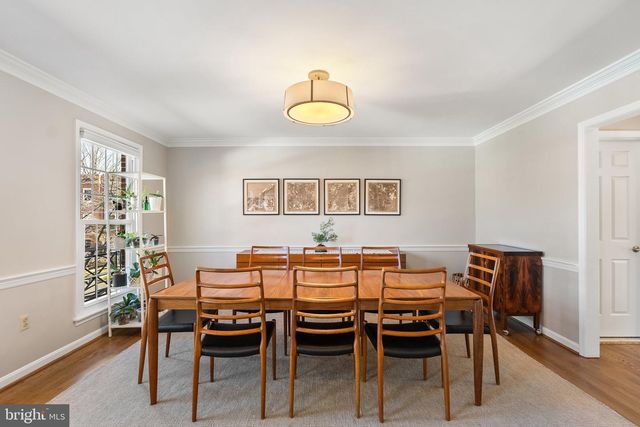 2729 UNICORN LN NW, Washington, DC 20015